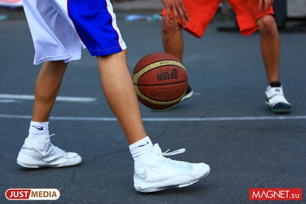 Нижний Тагил установил рекорд «Оранжевого мяча» по массовости и продолжительности - Фото 1