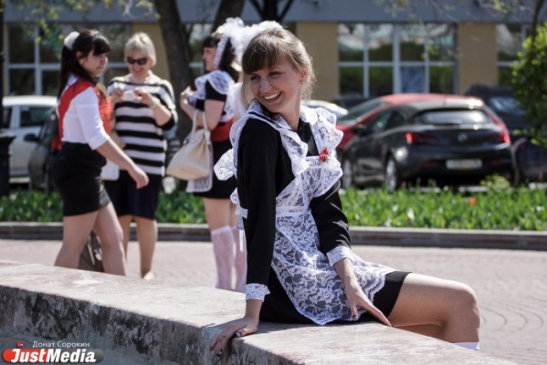 Губернатор Евгений Куйвашев поддерживает введение школьной «спецовки» - Фото 1