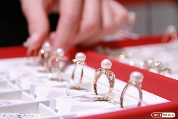 В сезон свадеб ювелирные украшения покупают реже, чем к Новому году - Фото 1