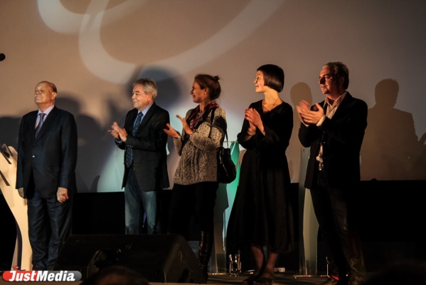 Жизнь без выдумки: в Екатеринбурге открылся XXIV фестиваль документального кино «Россия» - Фото 1