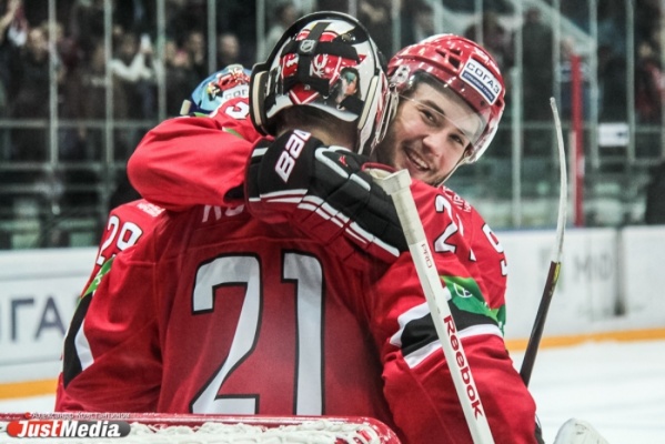 КХЛ: «Автомобилист» прервал неудачную серию яркой победой - Фото 1