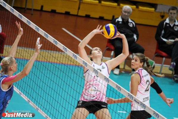 «Уралочка» одной ногой в четвертьфинале Кубка ЕКВ - Фото 1