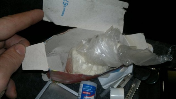 Наркополицейские задержали пятерых членов ОПГ, торговавших героином - Фото 1