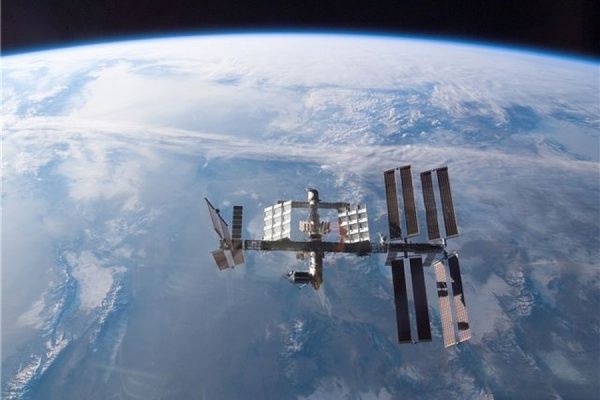 Американские астронавты с МКС готовятся к очередному выходу в открытый космос - Фото 1