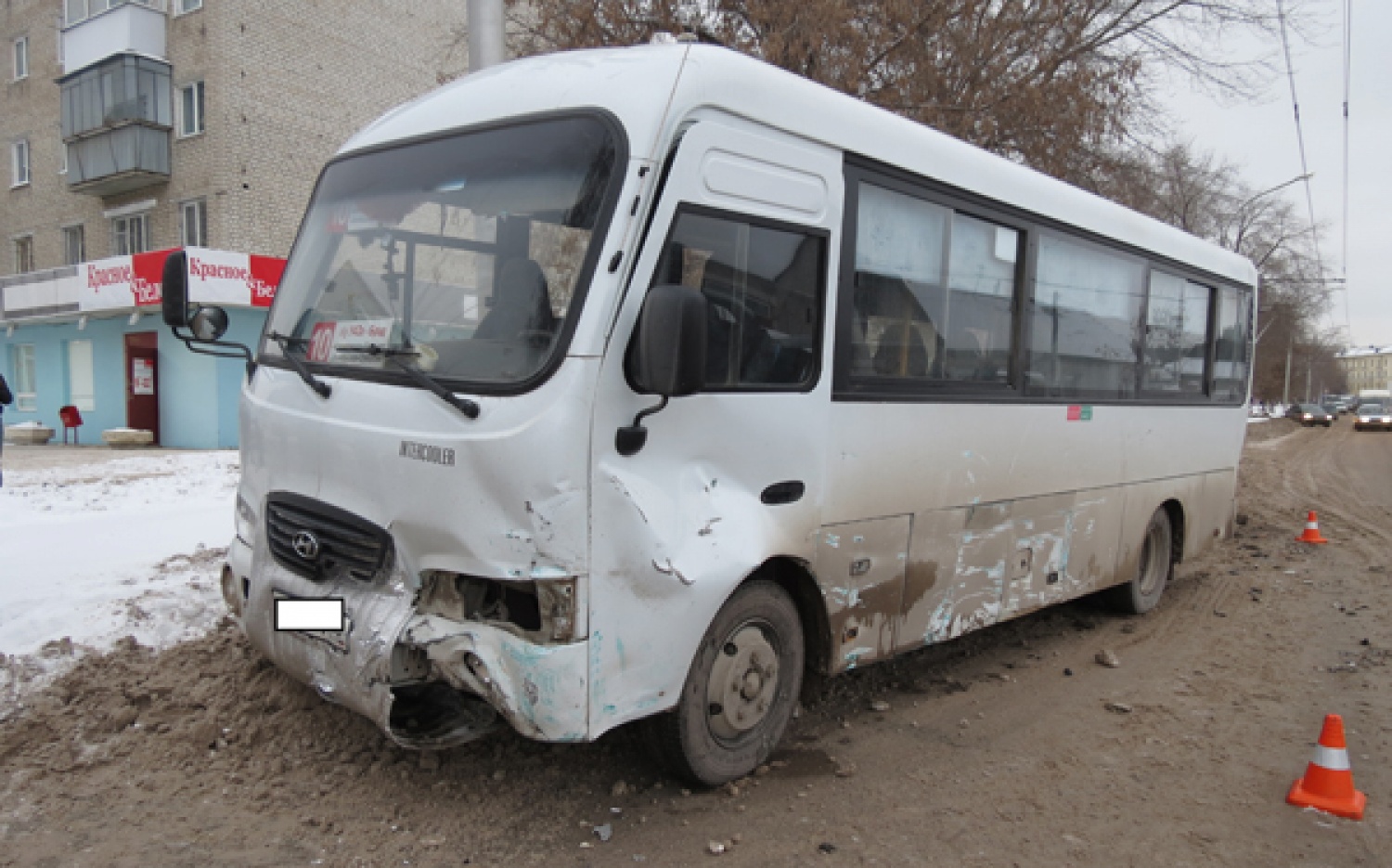 Автобусы каменск уральский. Автобус 210 Каменск-Уральский. Автобусы в Каменске Уральском. Автобус 16 Каменск Уральский. Каменск-Уральский 4 автобус.