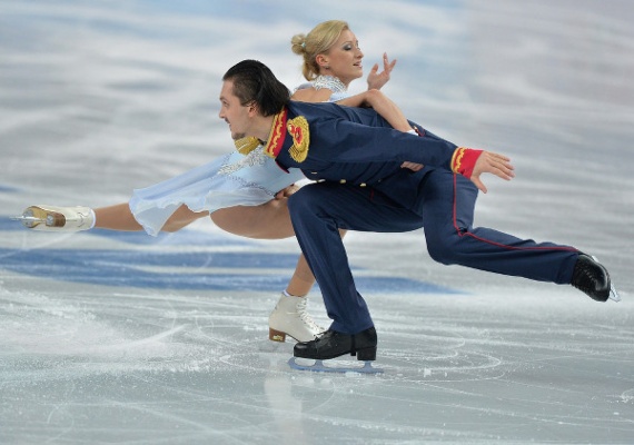 Российские фигуристы выиграли золото и серебро Олимпиады - Фото 1
