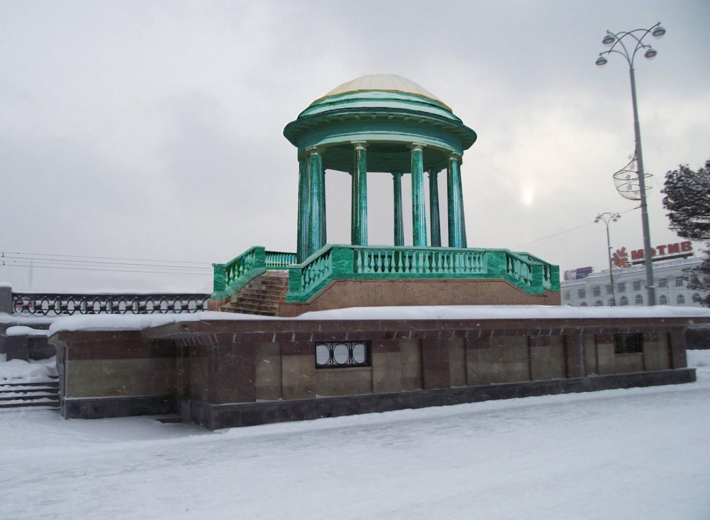 Депутат Боровик предложил заменить Краснознаменную группу ротондой из малахита, а екатеринбуржцы - Бажовым и Хозяйкой Медной горы - Фото 1