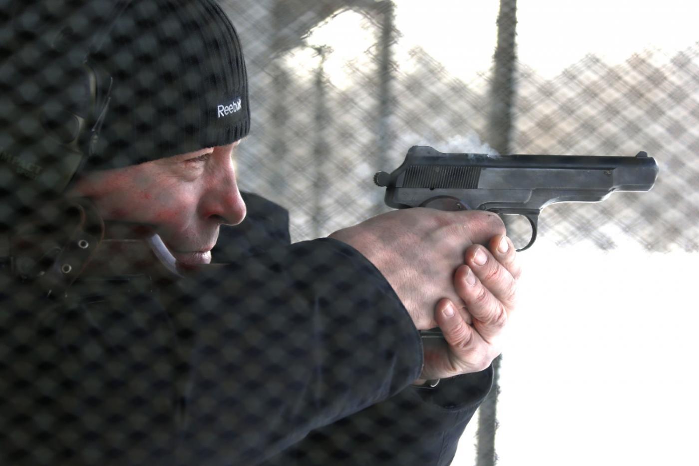 Губернатор посмотрел боевые стрельбы и пообщался с призывниками - Фото 1