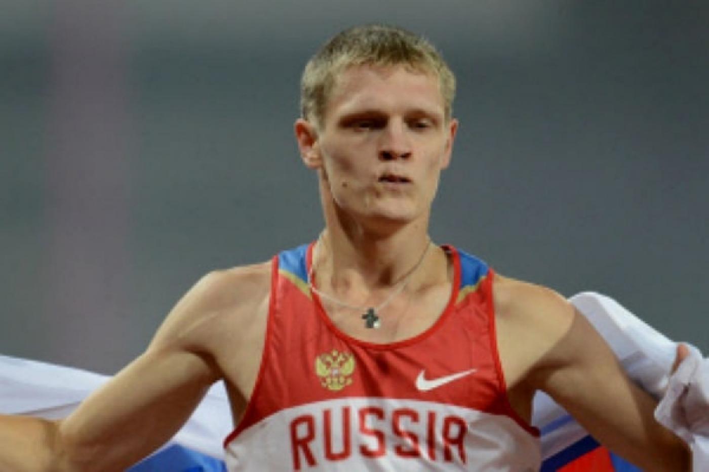 Огонь Паралимпиады в Екатеринбурге пронесет рекордсмен мира по легкой атлетике Артем Арефьев - Фото 1