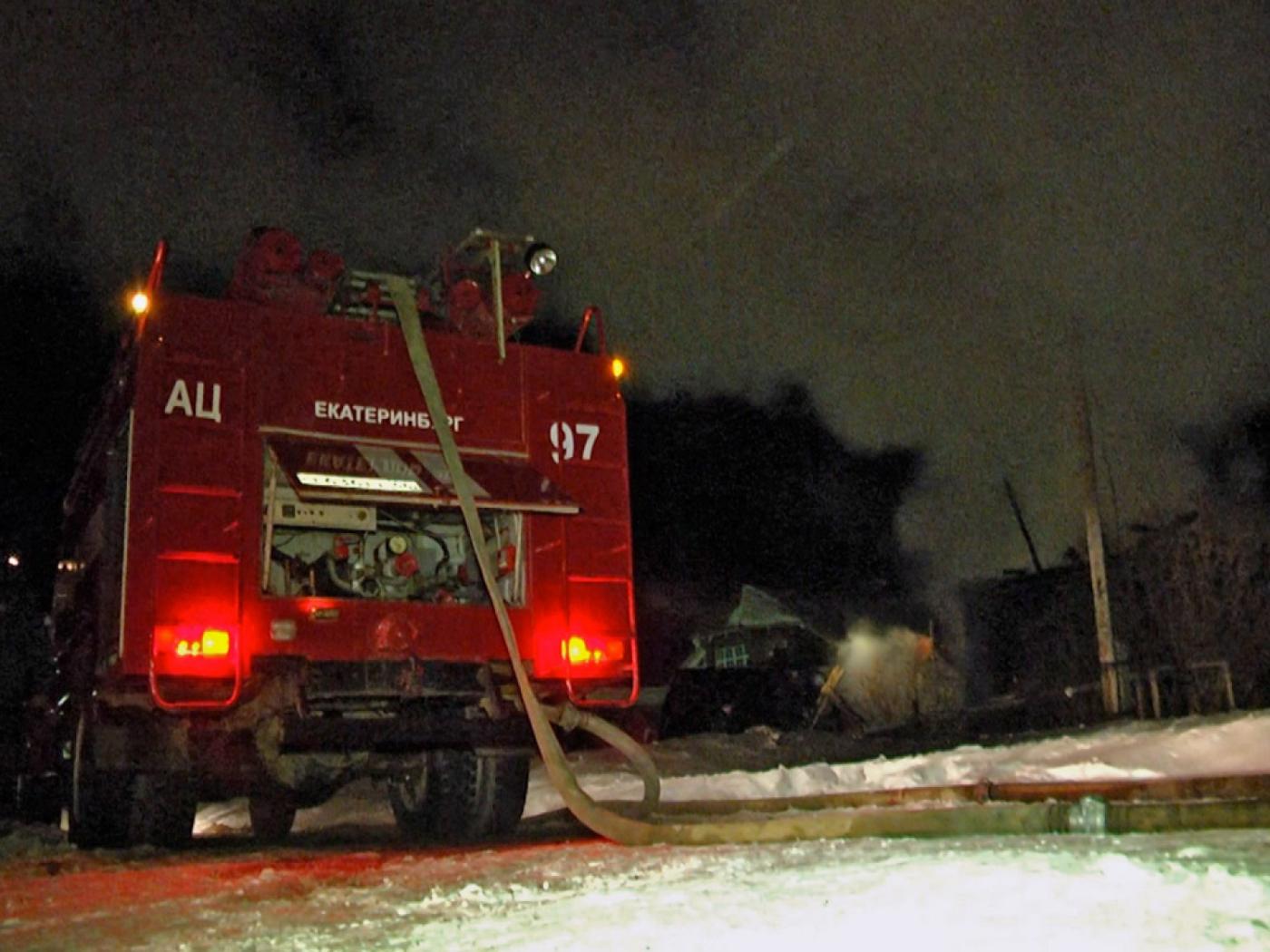 В Горном Щите при пожаре погибли женщина и ее четырехлетний сын - Фото 1