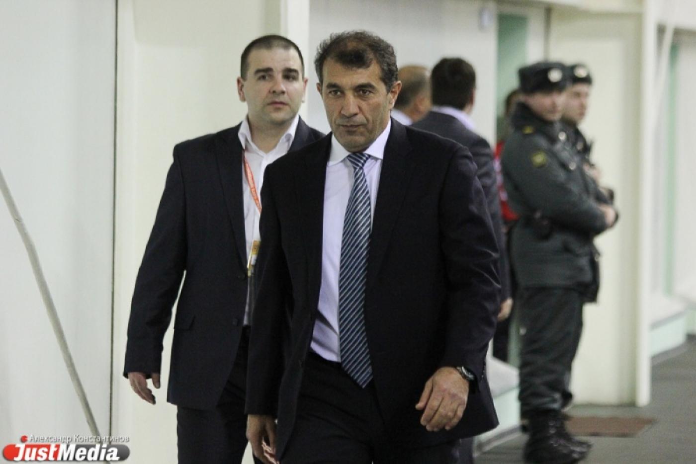 За матч в Екатеринбурге «Тереку» придется заплатить 70 тысяч, а его тренеру — 30 тысяч рублей - Фото 1