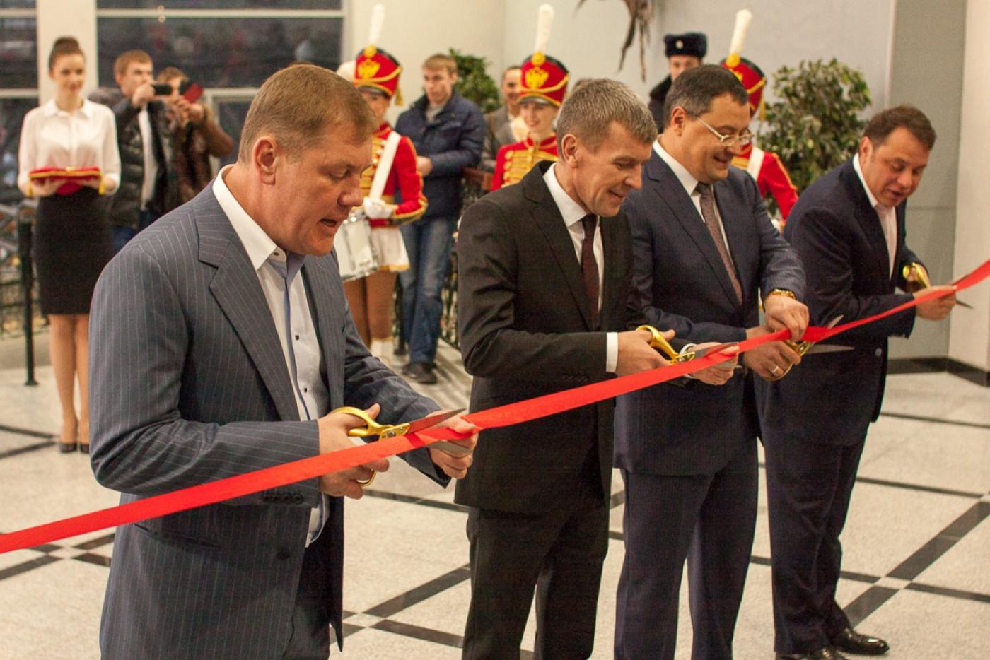 В Екатеринбурге открылась четвертая очередь «Гринвича», в которой более ста магазинов  - Фото 1