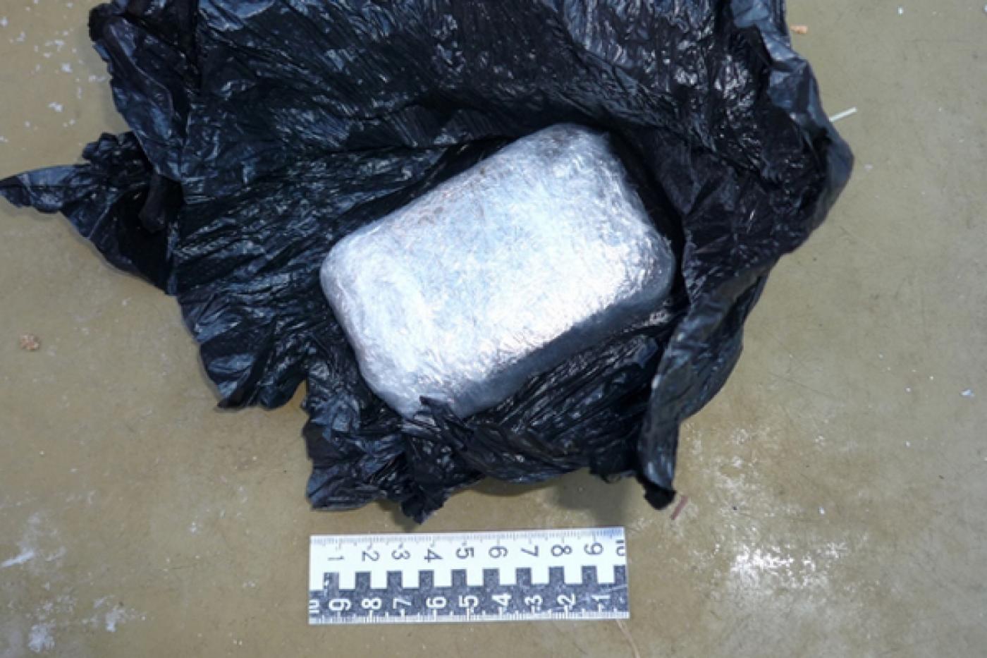 Наркополицейские изъяли у двух жителей Сысертского района 5 кг гашиша - Фото 1