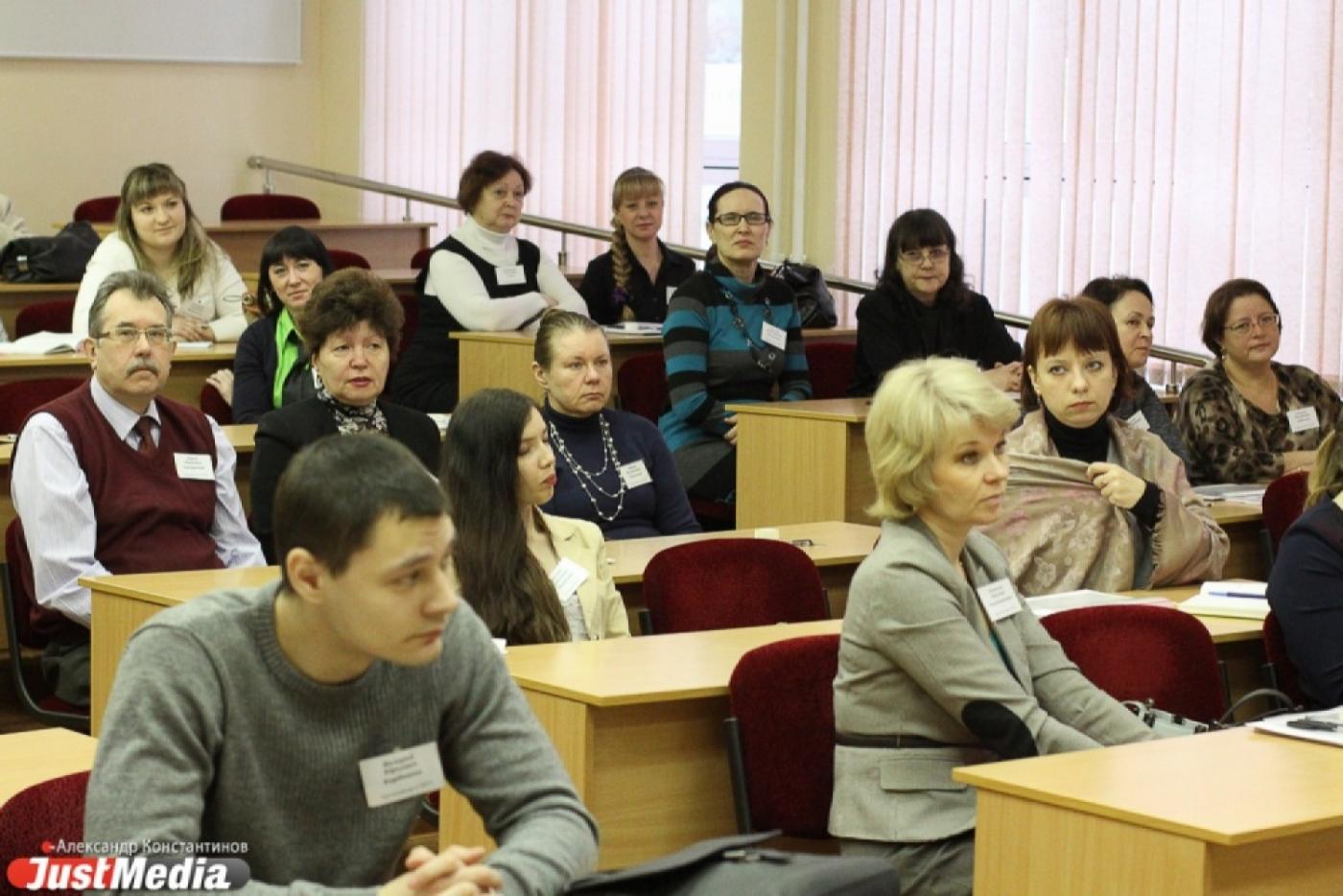 Наугад не получится. Из заданий ЕГЭ планируют постепенно исключить тестовую часть - Фото 1