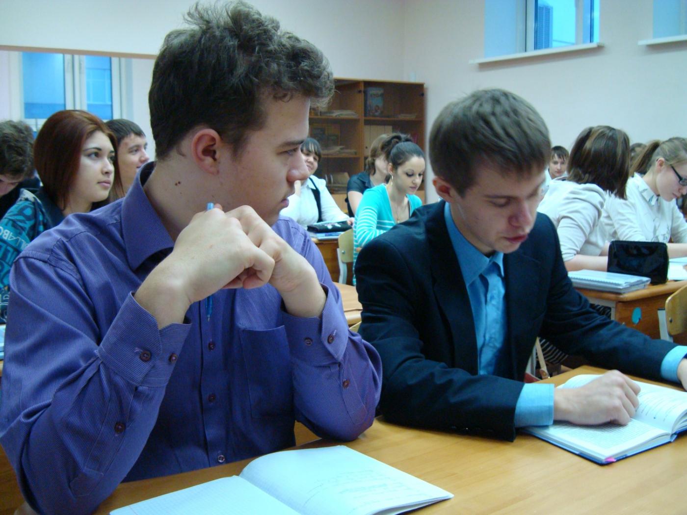  «Дети разучились говорить, только галочки умеют ставить». Уральские вузы неоднозначно восприняли новую инициативу Министерства образования - Фото 1