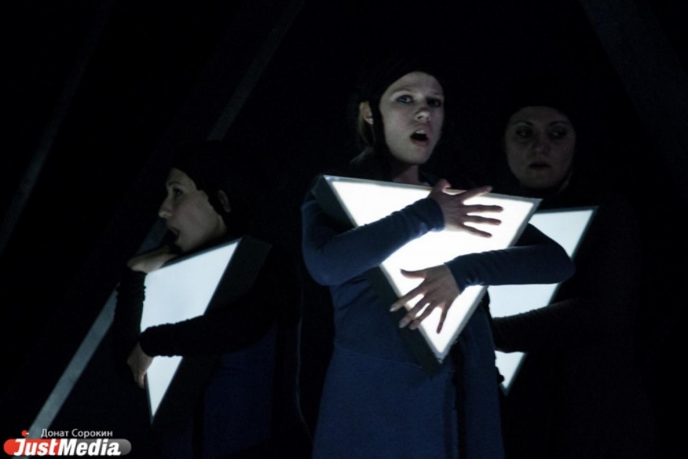 По пять спектаклей за сезон и зал, заполненный до отказа! Екатеринбургский театр оперы и балета готовится к премьерам - Фото 1