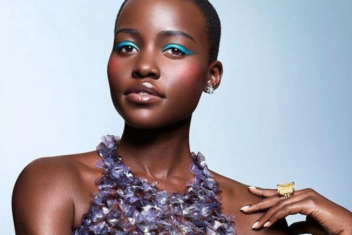 Лупита Нионго стала самой красивой женщиной года по версии журнала People - Фото 1