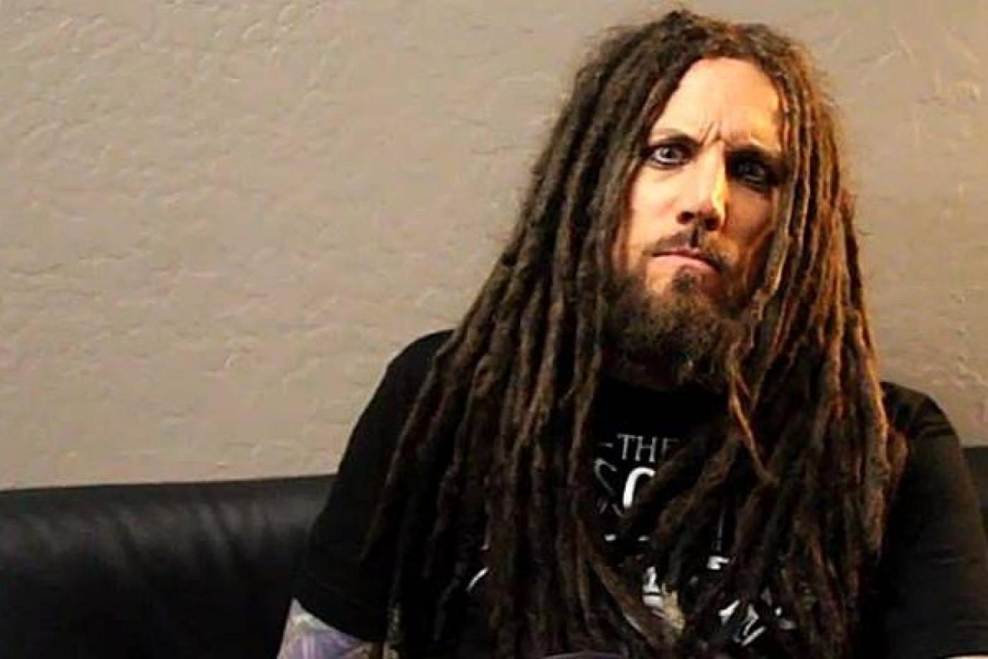 Гитарист Korn Брайан Уэлч выписан из красноярской больницы - Фото 1