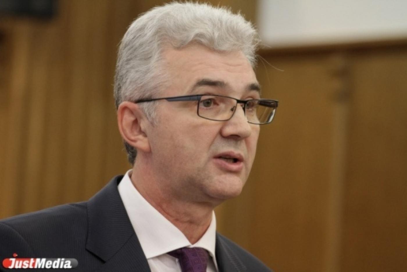 Александр Якоб проверил степень готовности ключевых соцобъектов Верх-Исетского района - Фото 1