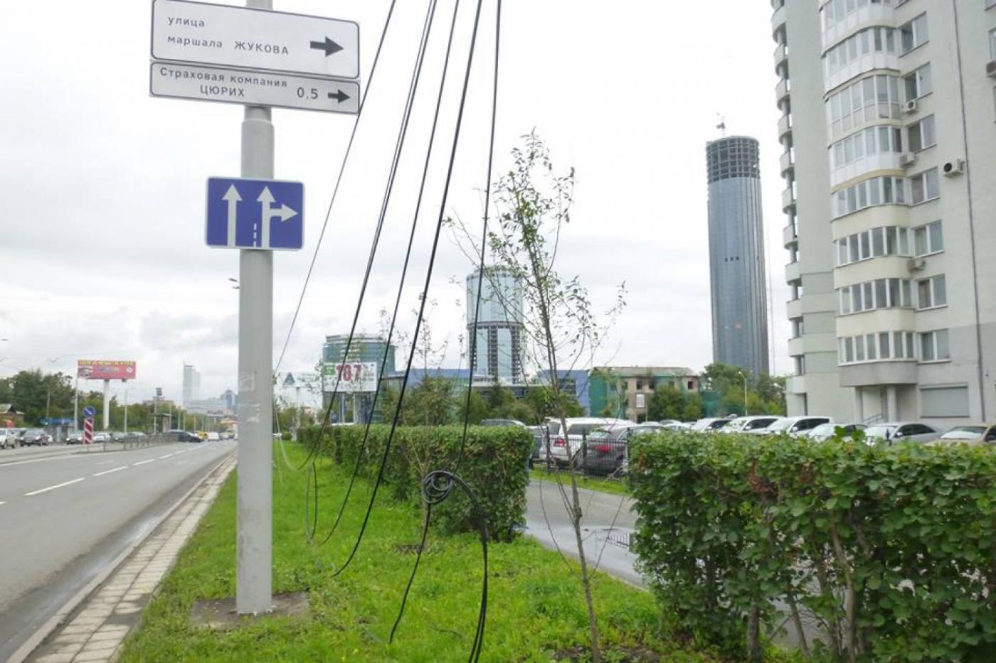 «Настал тот день, которого мы боялись». Провайдеры бьют тревогу – их оптоволокно оказалось на земле. ФОТО - Фото 1