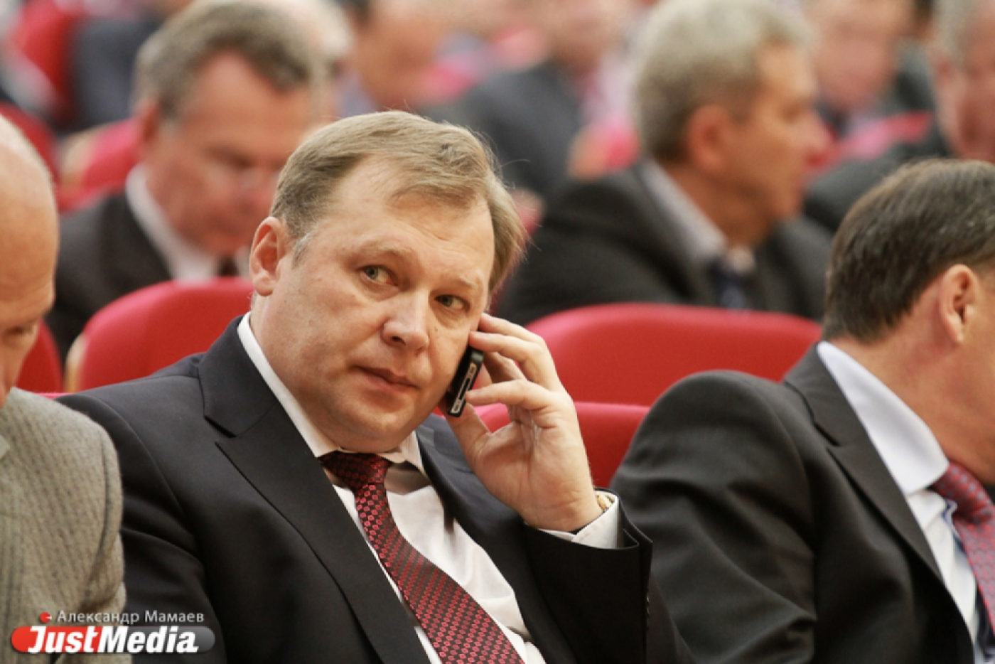 Александр Петров покинул свердловское правительство - Фото 1