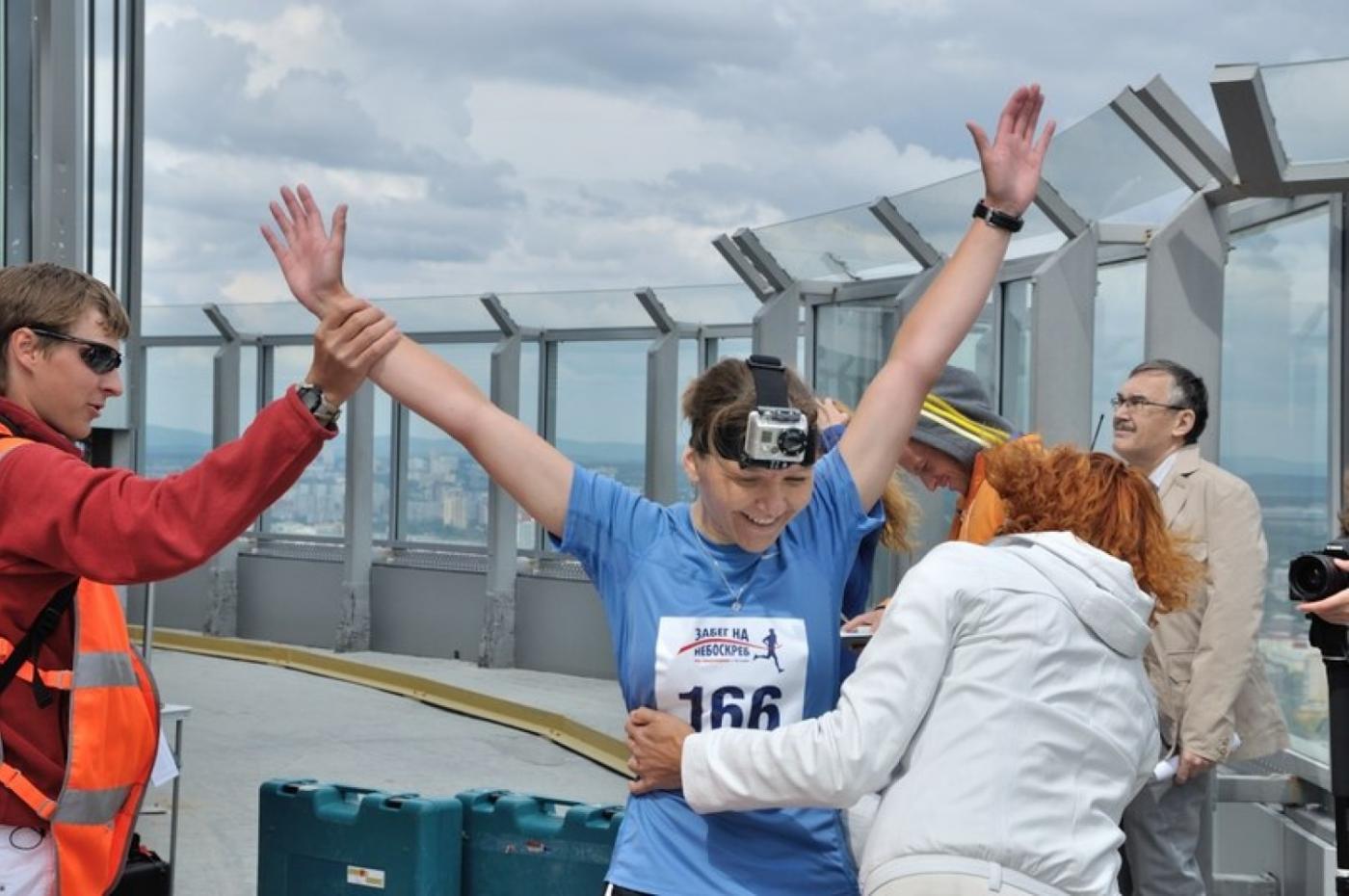 Жители Екатеринбурга совершат массовый забег на небоскреб «Высоцкий» - Фото 1