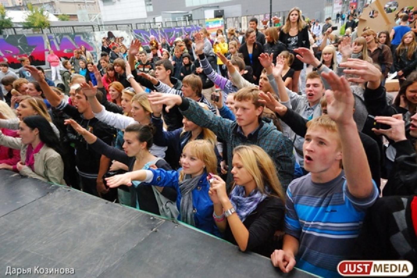 Центр Екатеринбурга превратят в боевую площадку, где сразятся поклонники тайского бокса и греко-римской борьбы - Фото 1