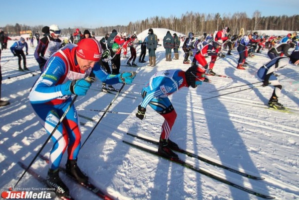 Сергей Чепиков: «Сегодня туман плавающий такой, и, конечно, постоянные переносы нервируют спортсменов» - Фото 1