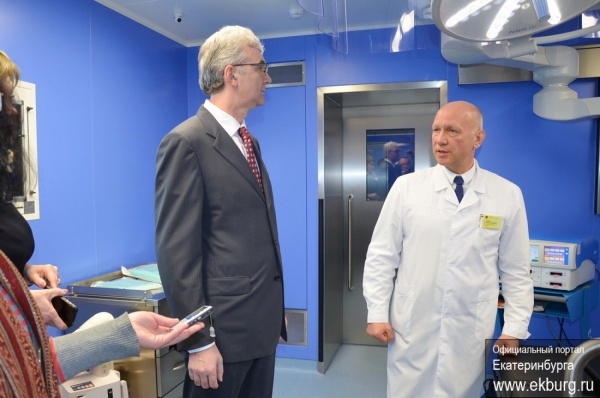 40-я горбольница сможет проводить еще больше операций. Якоб открыл в медучреждении новый операционный блок - Фото 1