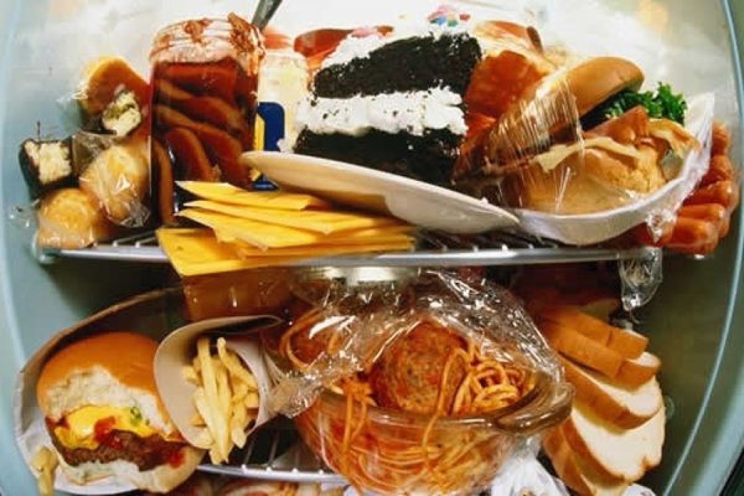 Сейчас еду. Жирная и соленая пища. Острая и жирная пища. Соленая и жирная еда. Продукты сладкие и соленые.