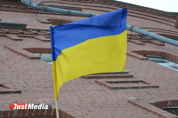 Генсек ОДКБ рассказал на екатеринбургском форуме о причинах проблем на Украине - Фото 1