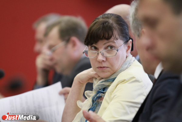 Правительство области пока не будет использовать деньги, предназначенные для капремонтов жилых домов - Фото 1