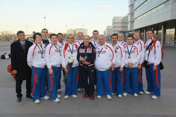 Свердловская команда по волейболу сидя в полном составе борется за путевку на Паралимпиаду-2016 - Фото 1