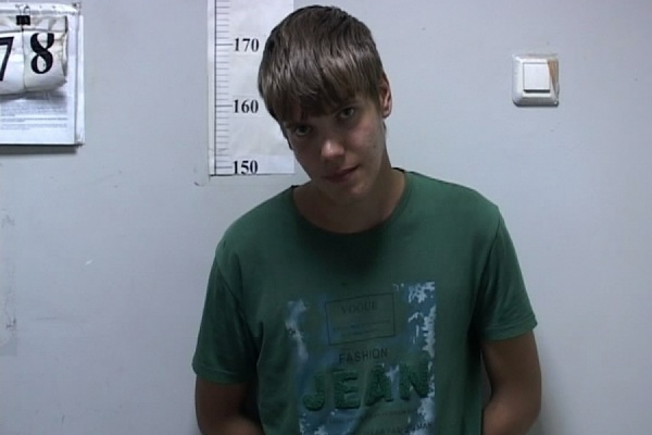 Охотился за «большими» телефонами. Полицейские задержали подозреваемого в серии уличных грабежей - Фото 1