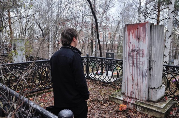 Вот это ответ! К началу Царских дней свердловские коммунисты почтят память убийцы Николая II и его семьи - Фото 1