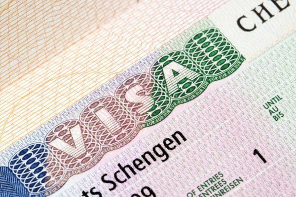 15-дневные шенгенские визы планируют выдавать прямо на границе - Фото 1