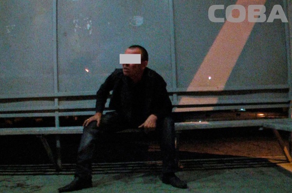 В торговом павильоне на Дунайской пьяный екатеринбуржец устроил погром. Дебошир арестован - Фото 1