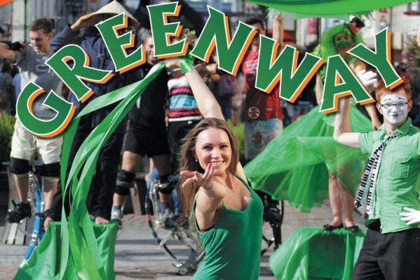 В центре Екатеринбурга ретро-день. На всеобщее обозрение выставят хиппи-автобус - Фото 1