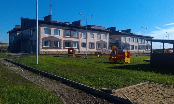 В Камышлове открывают сверхсовременный садик с собственным зимним садом, экологической лабораторией и футбольным полем - Фото 1