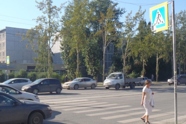 В Екатеринбурге водитель иномарки сбил пешехода на «зебре» - Фото 1
