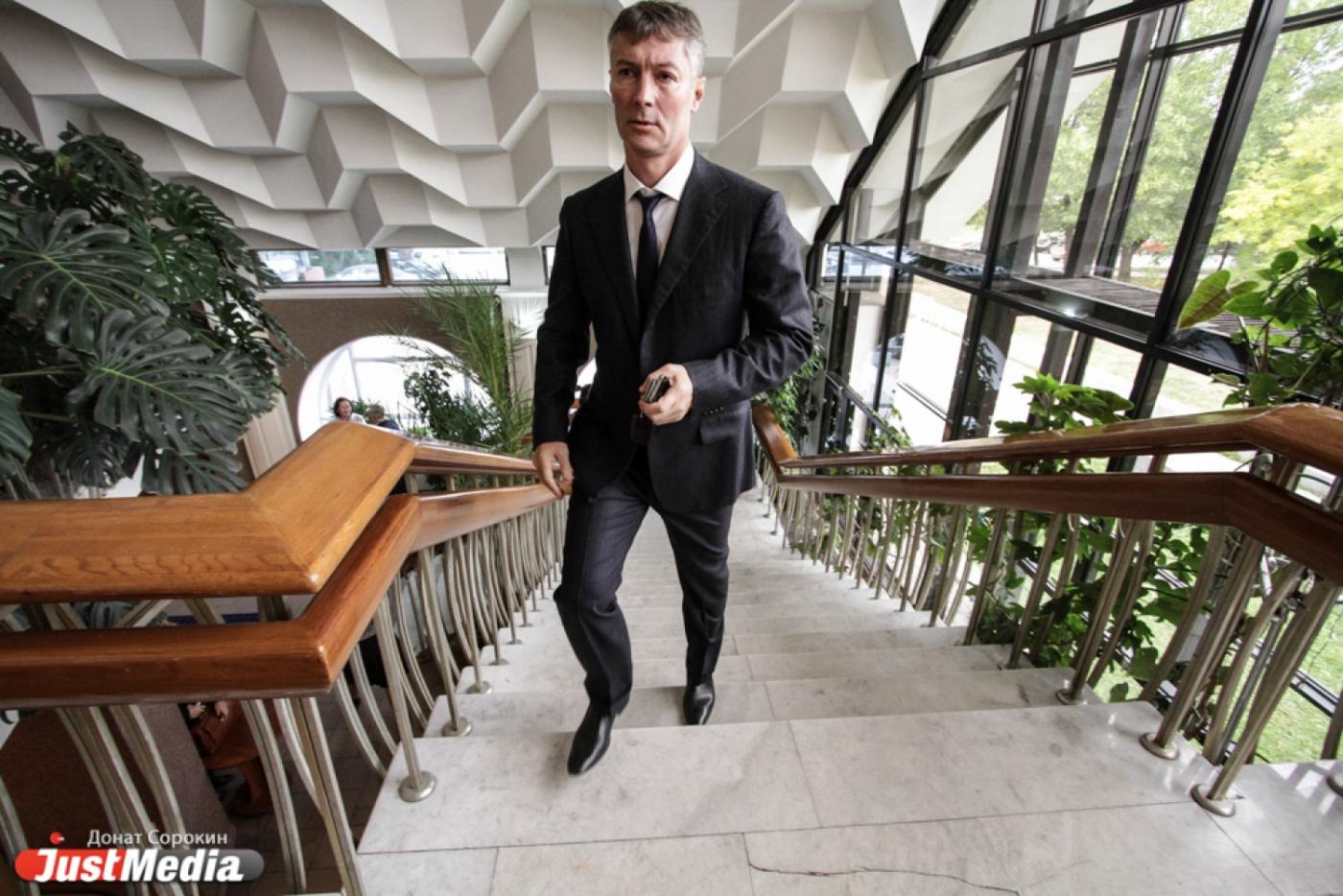 Заявления Андрея Кабанова негативно повлияли на рейтинг Евгения Ройзмана - Фото 1