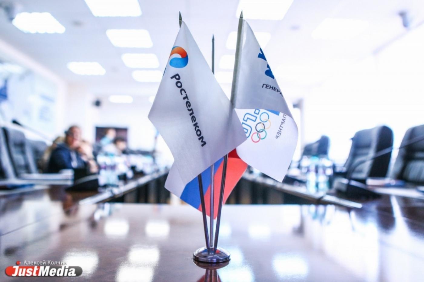 Прием заявок на конкурс на лучшую электронную госуслугу «Общественное признание» продлен до 25 декабря 2014 года - Фото 1