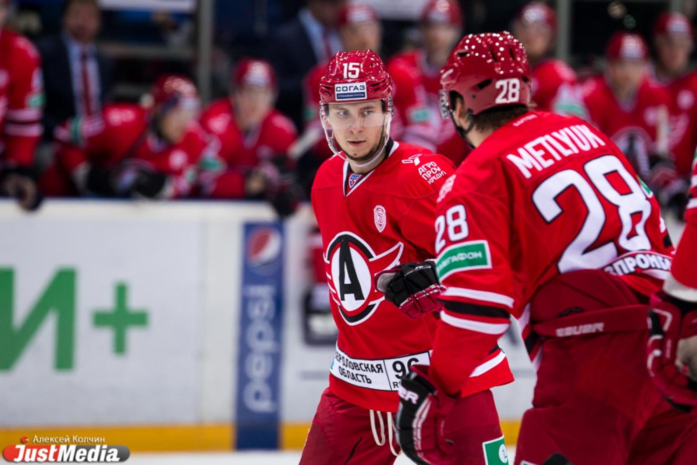 Единственная шайба Голышева принесла победу «Автомобилисту» в Хабаровске - Фото 1
