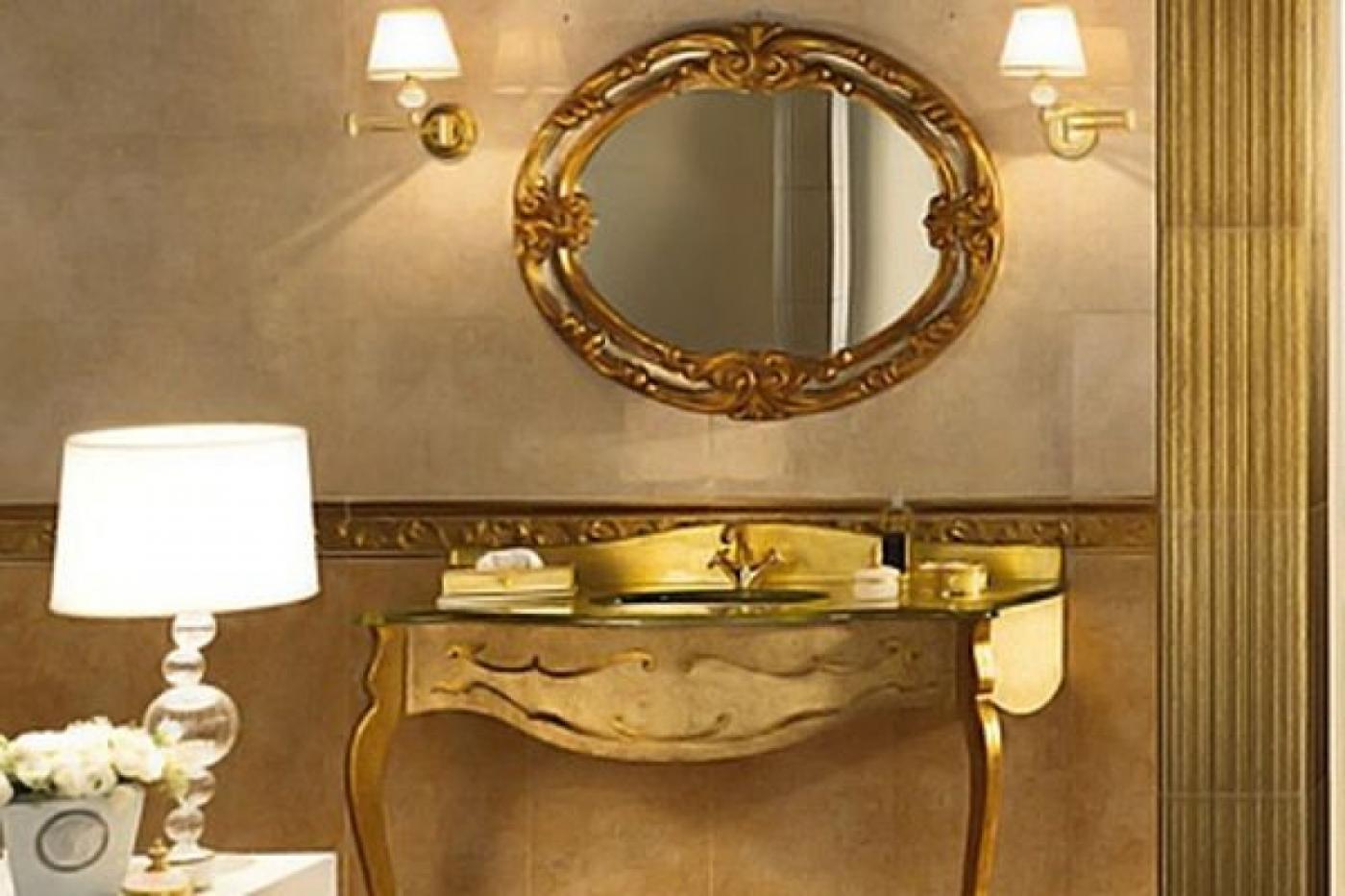 Уместное использование материалов под золото и серебро в интерьере дома - Фото 1