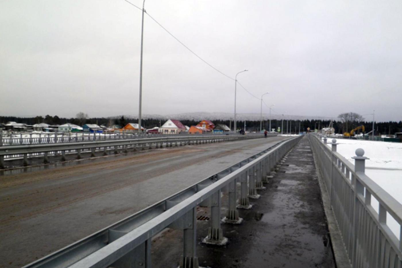 Жители артинского села Пристань получили новый мост - Фото 1