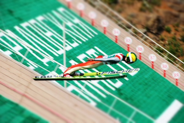 В Кубке мира по прыжкам на лыжах с трамплина примет участие 19-летний тагильчанин Вадим Шишкин