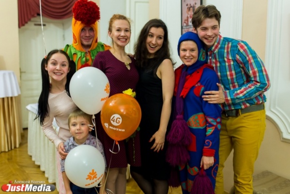 Живые МОТИВЫ детской радости! В Екатеринбургском Доме актера состоялся первый спектакль «Живого театра»