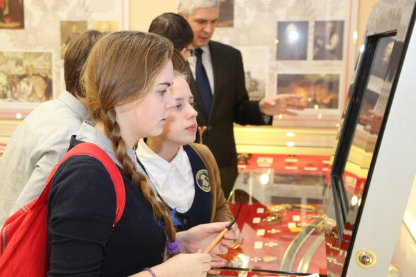 В День Героев Отечества Музей военной техники устроил для школьников Верхней Пышмы патриотический квест