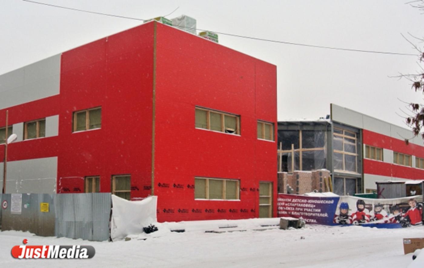 Ста шестидесяти миллионная реконструкция ДЮСШ «Спартаковец» завершится к марту - Фото 1