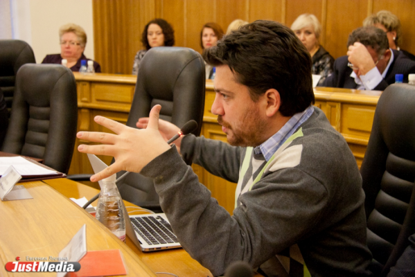 Леонид Волков возвращается в Екатеринбург учить горожан митинговать против Куйвашева